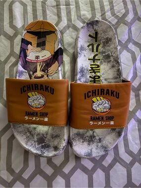 Ichiraku Naruto Ramen Shop men’s size 8 Slide Sandals